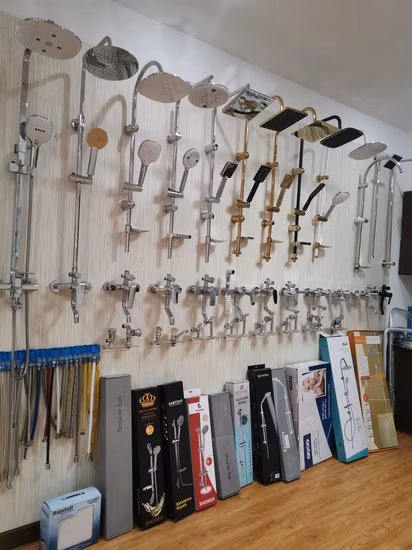 Barra Corredera de Ducha con Jabonera Hts043